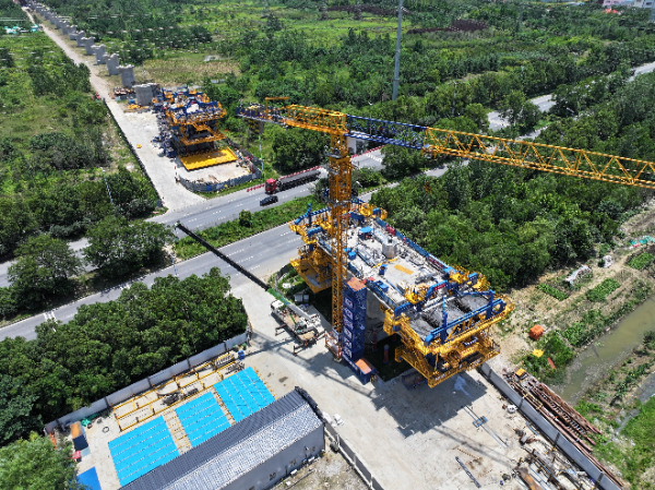 五新智能懸臂造橋機(jī)：全周期護(hù)航，以服務(wù)鋪就橋梁建設(shè)通途